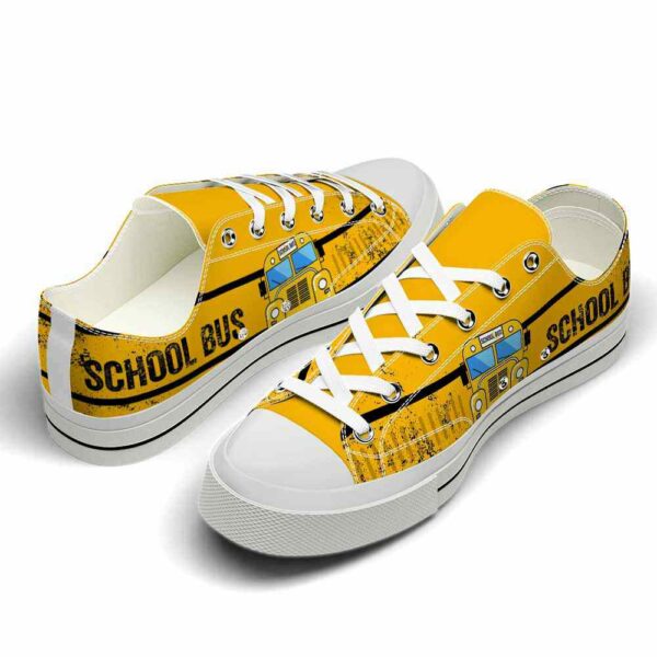 LTS-U-Job-SVF-Sbdr-220124VY10 @ Bus Driver School Vehicle Fron-School Bus Driver Yellow Bus Stop Low Top Shoes