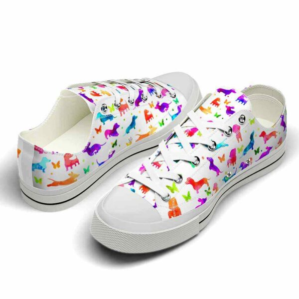 LTS-U-Dog-PC-Dach-220124VY10 @ Dachshund Pattern Colorfu-Dachshund Colorful Pattern Butterflies Low Top Shoes
