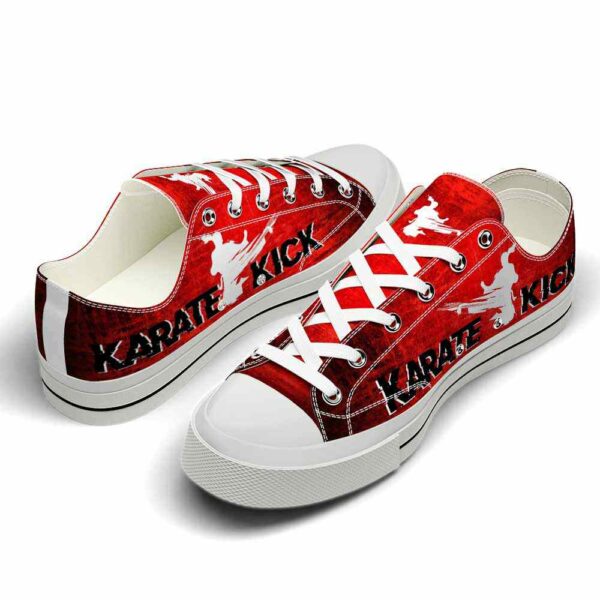 LTS-U-Hobb-GK-Krte-220124VY10 @ Karate Girl Kic-Karate Karate Girl Kick Low Top Shoes