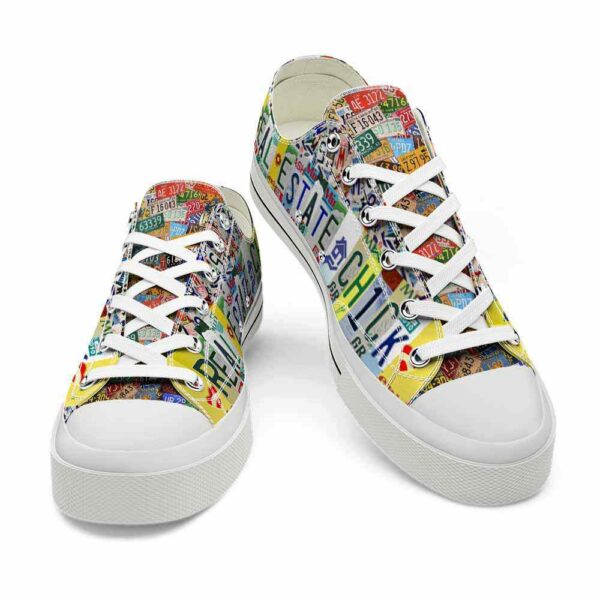 LTS-U-Job-CLP-Relt-220124NA10 @ Real Estate Chick License Plat-Realtor License Plate Low Top Shoes