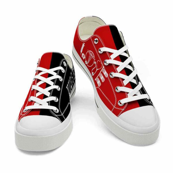 LTS-U-Nur-LB-Nur-220124VY10 @ Nurse Love B-Nurse Love Red Black Low Top Shoes