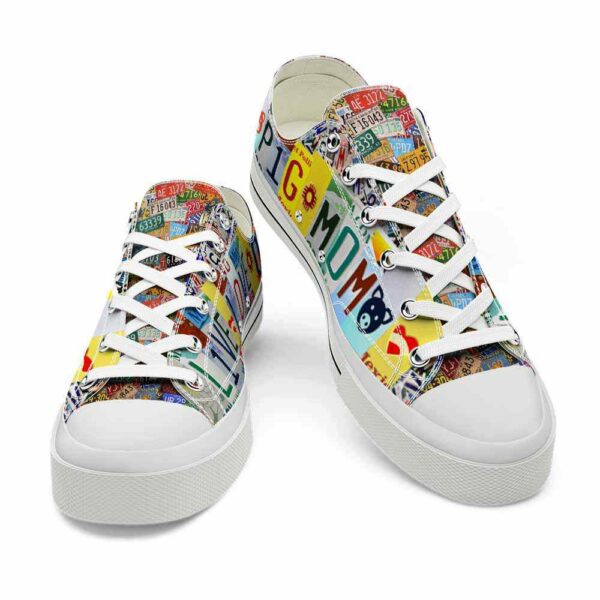 LTS-U-Ani-MLP-Pig-220124NA10 @ Pig Mom License Plat-Pig Live Love Oink License Plate Low Top Shoes