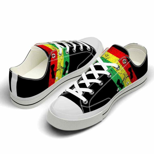 LTS-U-Ctry-BFH-Afri-220509VY10 @ Africa Black Flag Handcuf-Africa Juneteenth Flag Low Top Shoes