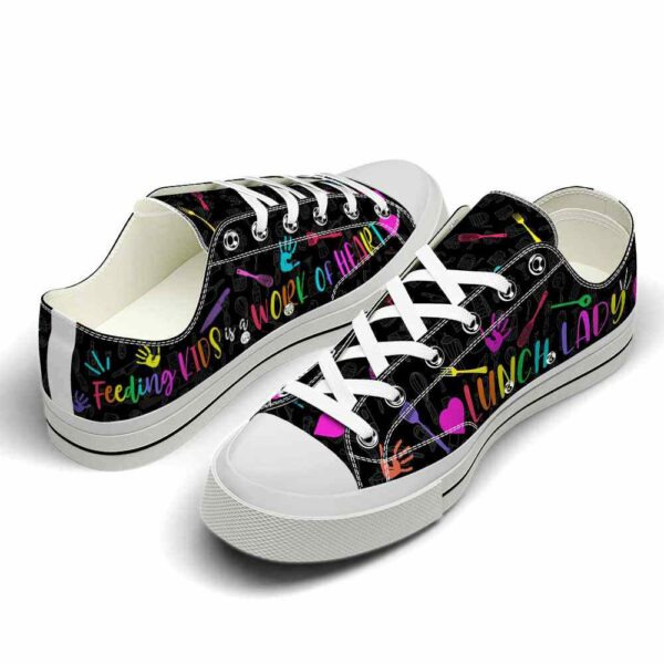 LTS-U-Job-CFK-Llady-220509VY10 @ Lunch Lady Colorful Feeding Kid-Lunch Lady Feeding Kids Work Of Heart Low Top Shoes